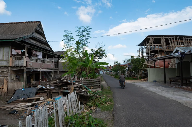 Indonesia Pinisi Builders