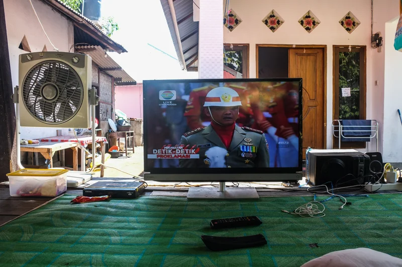 Gili Strong - August 2018