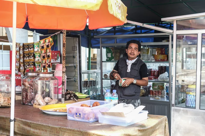 Gili Strong - August 2018